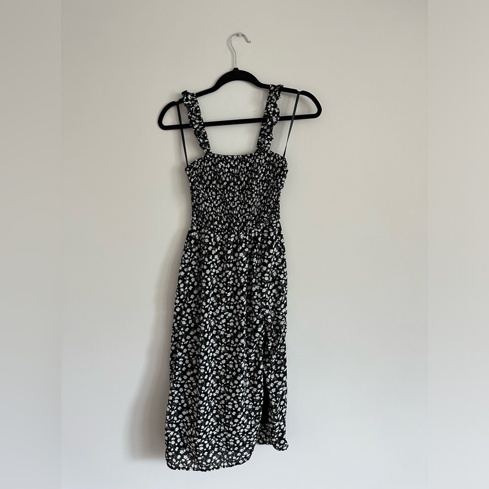 Abercrombie & Fitch Black Floral Midi Dress - Picture 2 of 6